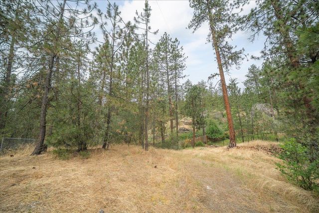 4411 N Center Rd, Spokane, WA 99212