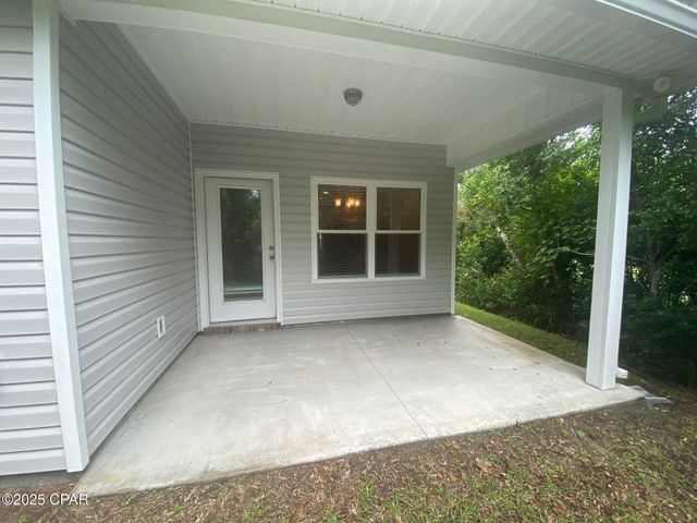 1001 Clay Avenue, Panama City, FL 32401