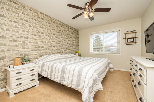 4305 Eagle Crest Drive, Eagan, MN 55122