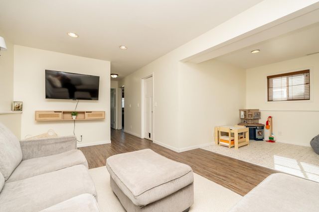 4305 Eagle Crest Drive, Eagan, MN 55122