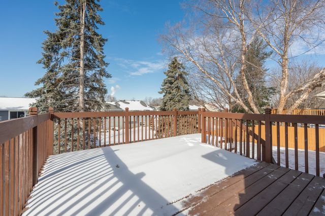 4305 Eagle Crest Drive, Eagan, MN 55122