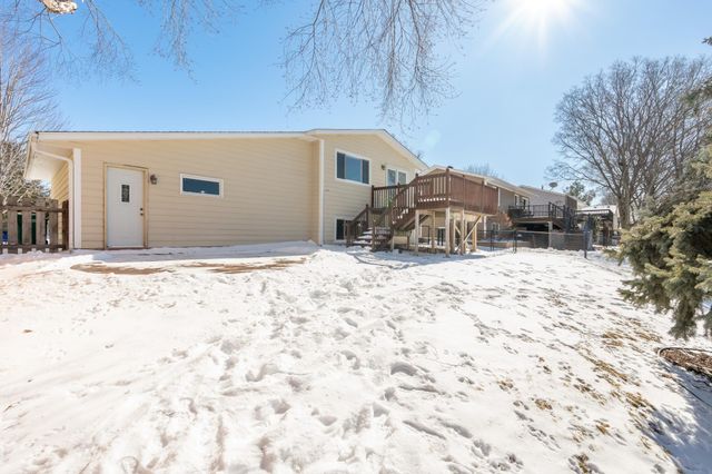 4305 Eagle Crest Drive, Eagan, MN 55122