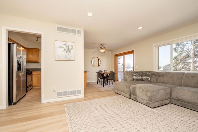 4305 Eagle Crest Drive, Eagan, MN 55122