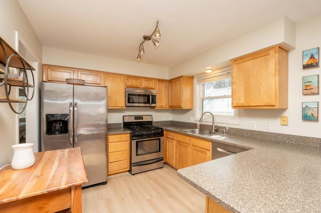 4305 Eagle Crest Drive, Eagan, MN 55122