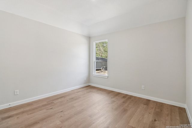 1610 Vista View Drive, Pleasanton, TX 78064