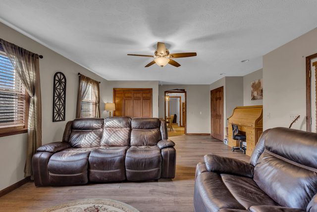 174 Copeland Rd, Sparta, TN 38583