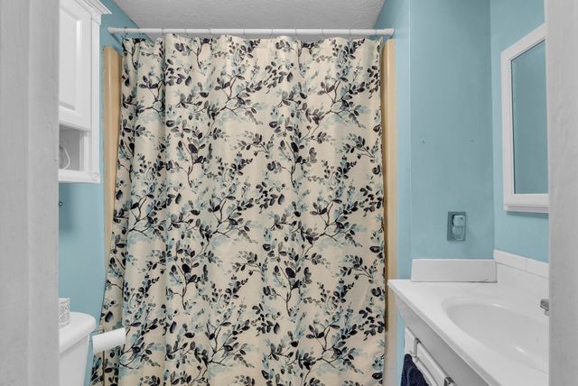 174 Copeland Rd, Sparta, TN 38583