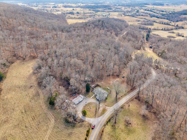174 Copeland Rd, Sparta, TN 38583