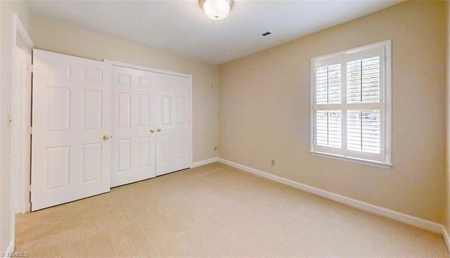 217 Mctavish Lane, Winston-salem, NC 27103