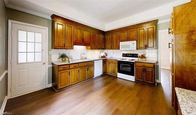 217 Mctavish Lane, Winston-salem, NC 27103