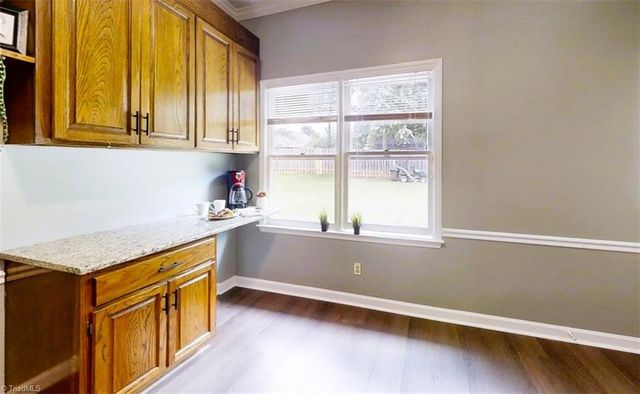 217 Mctavish Lane, Winston-salem, NC 27103