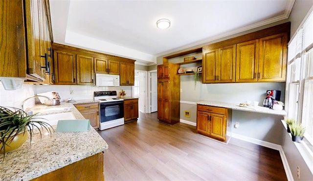 217 Mctavish Lane, Winston-salem, NC 27103