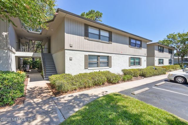 16 ALCIRA Court, St. Augustine, FL 32086