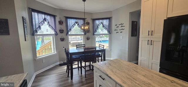 800 AMBER LN, Vineland, NJ 08360