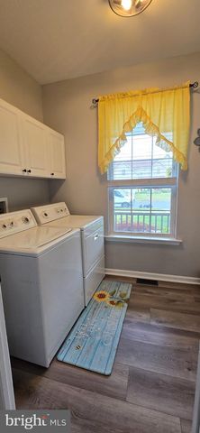 800 AMBER LN, Vineland, NJ 08360
