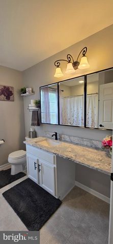 800 AMBER LN, Vineland, NJ 08360