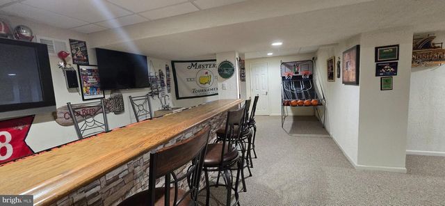 800 AMBER LN, Vineland, NJ 08360