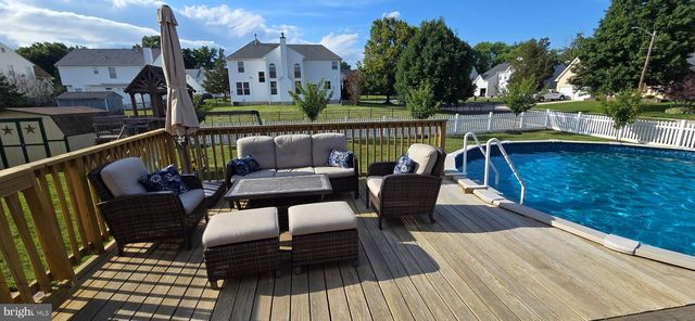 800 AMBER LN, Vineland, NJ 08360