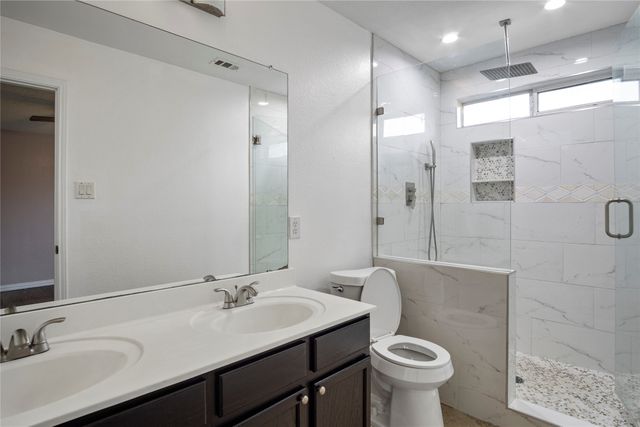 2322 Tan Oak Drive, Dallas, TX 75212