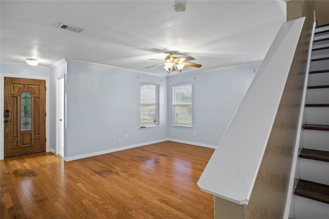 2322 Tan Oak Drive, Dallas, TX 75212