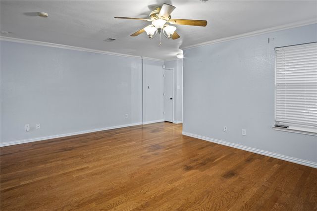 2322 Tan Oak Drive, Dallas, TX 75212