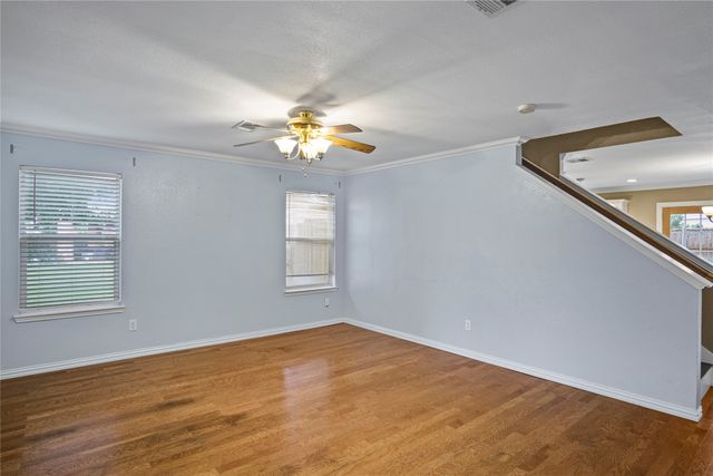 2322 Tan Oak Drive, Dallas, TX 75212