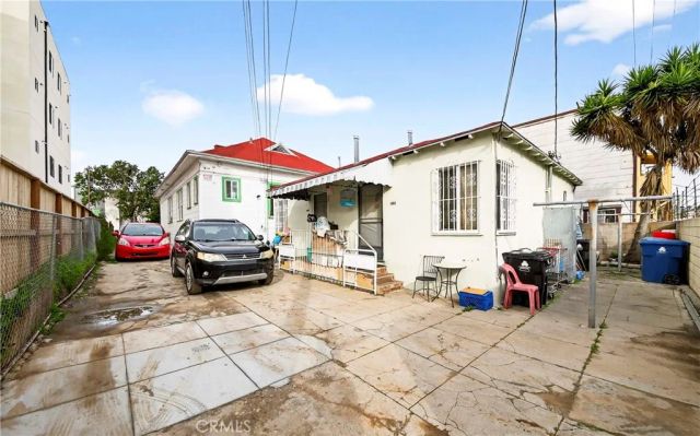 1324 Magnolia Avenue, Los Angeles, CA 90006
