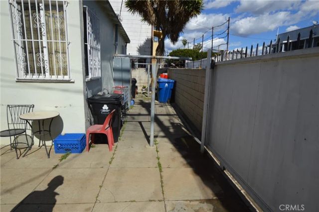 1324 Magnolia Avenue, Los Angeles, CA 90006