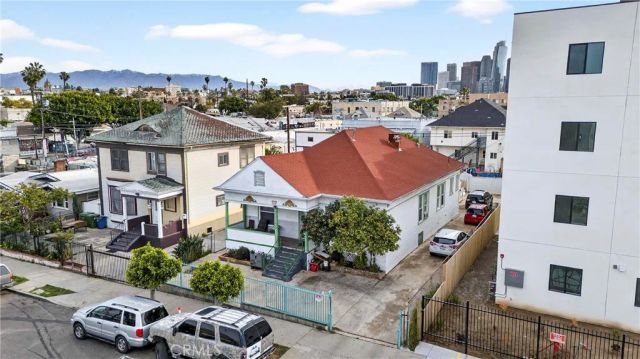 1324 Magnolia Avenue, Los Angeles, CA 90006