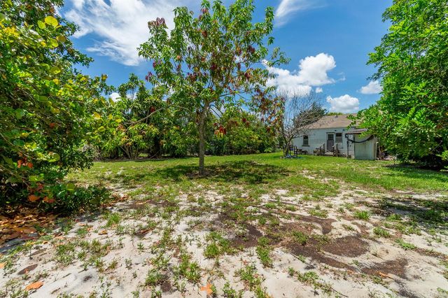 229 SW 4th Avenue, Delray Beach, FL 33444
