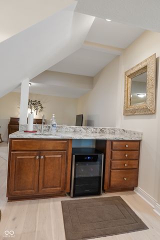 8061 Middle Bay Lane, Indianapolis, IN 46236
