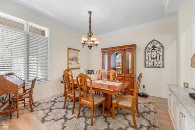 8061 Middle Bay Lane, Indianapolis, IN 46236