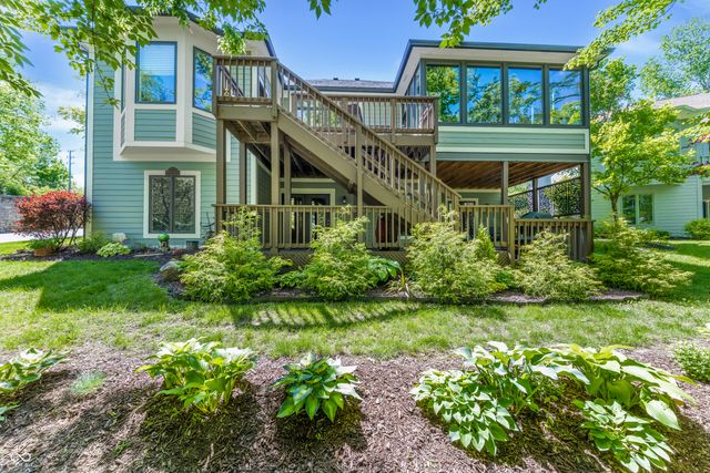 8061 Middle Bay Lane, Indianapolis, IN 46236