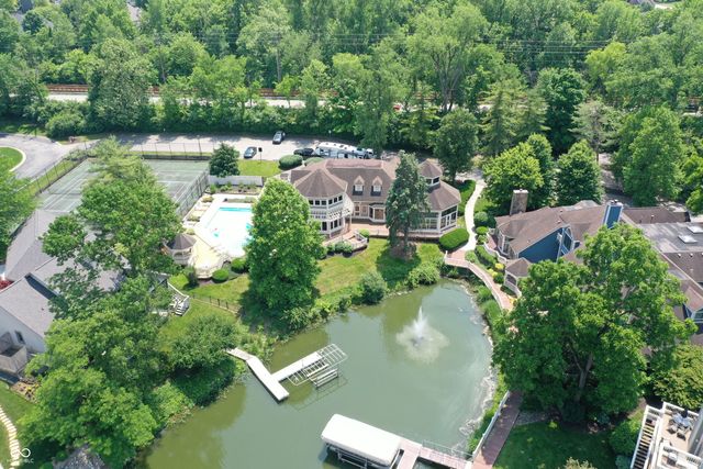 8061 Middle Bay Lane, Indianapolis, IN 46236
