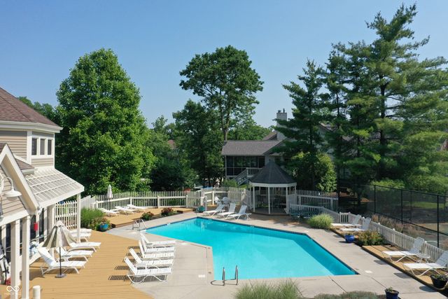 8061 Middle Bay Lane, Indianapolis, IN 46236