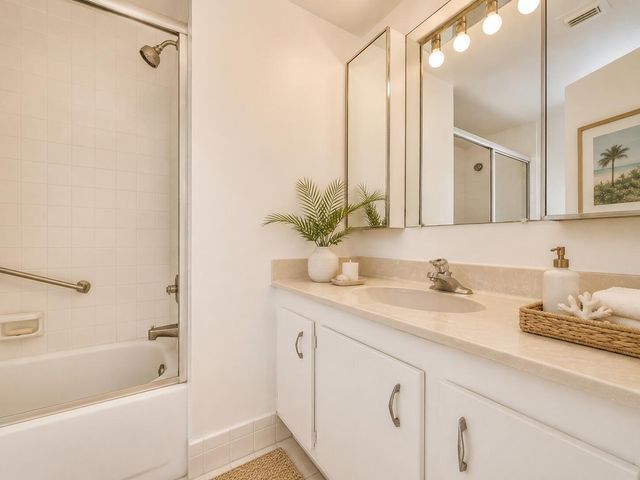 3597 Birdie Drive 202c, Lake Worth, FL 33467