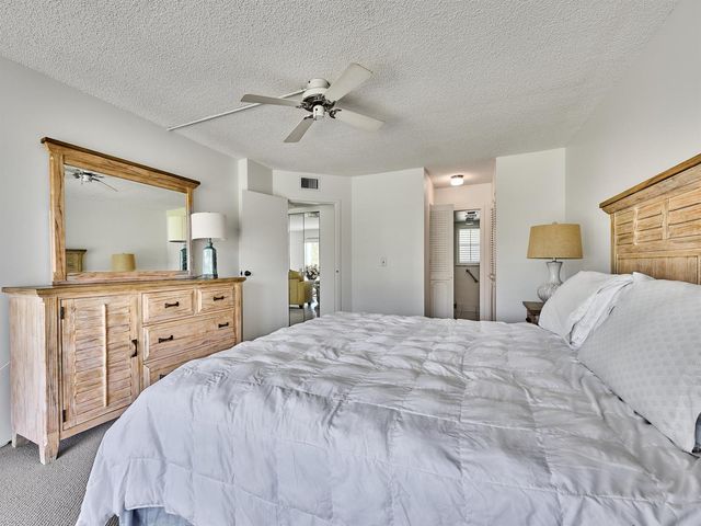 3597 Birdie Drive 202c, Lake Worth, FL 33467