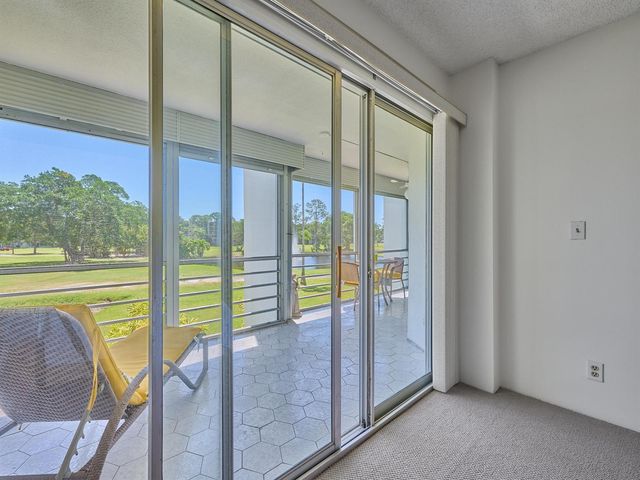 3597 Birdie Drive 202c, Lake Worth, FL 33467