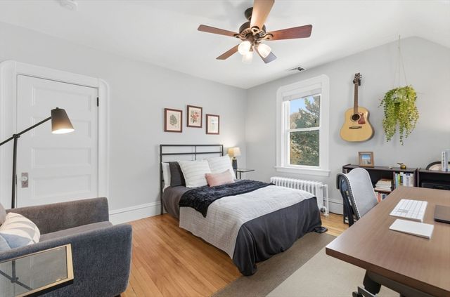 27 Liberty Hill Ave, Salem, MA 01970