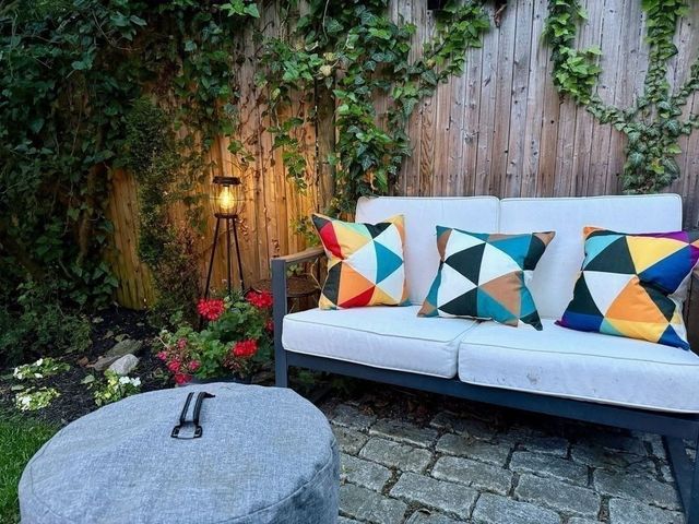 27 Liberty Hill Ave, Salem, MA 01970