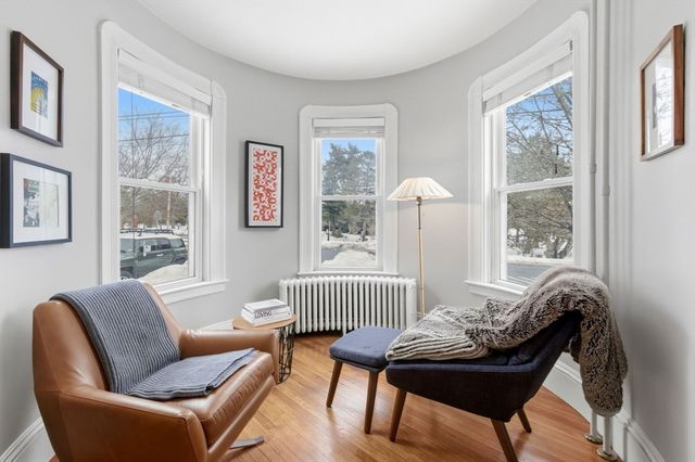 27 Liberty Hill Ave, Salem, MA 01970