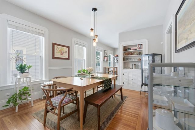 27 Liberty Hill Ave, Salem, MA 01970