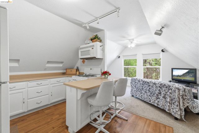 21685 Rogue River, Sonora, CA 95370