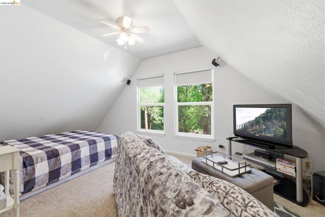 21685 Rogue River, Sonora, CA 95370