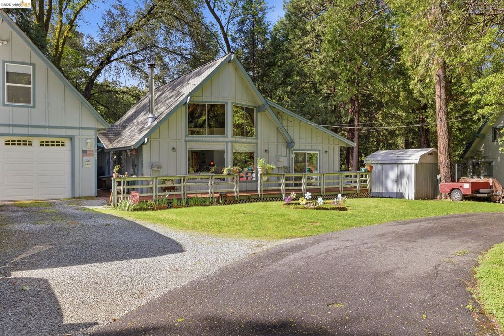 21685 Rogue River, Sonora, CA 95370