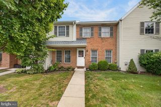 2216 MULBERRY CT, Lansdale, PA 19446