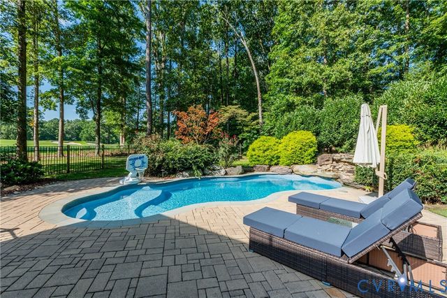 7 Gamebird Ct, Manakin Sabot, VA 23103