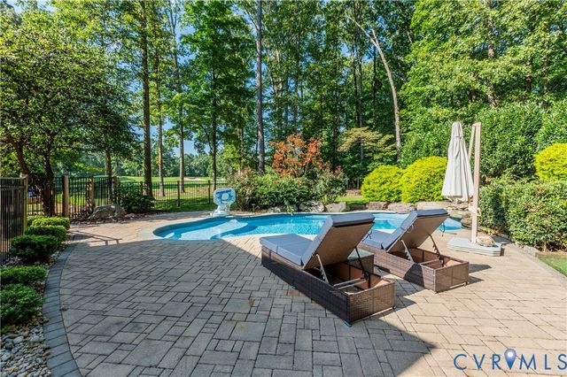 7 Gamebird Ct, Manakin Sabot, VA 23103