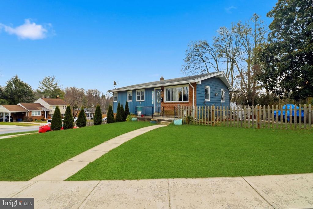 Image 2 of property listing at 115 SEMINARY AVE, Lutherville Timonium, MD 21093