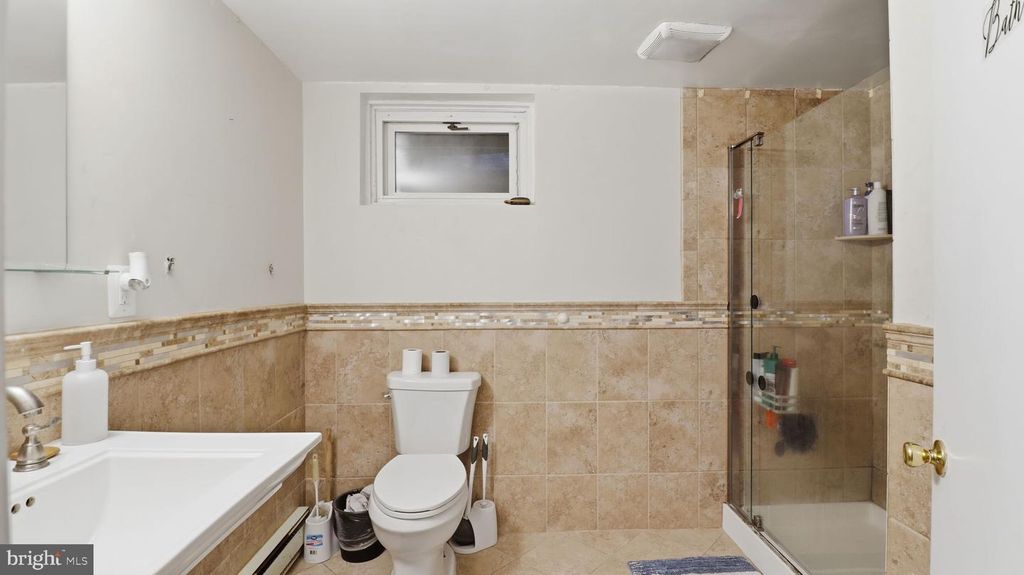 Image 38 of property listing at 115 SEMINARY AVE, Lutherville Timonium, MD 21093